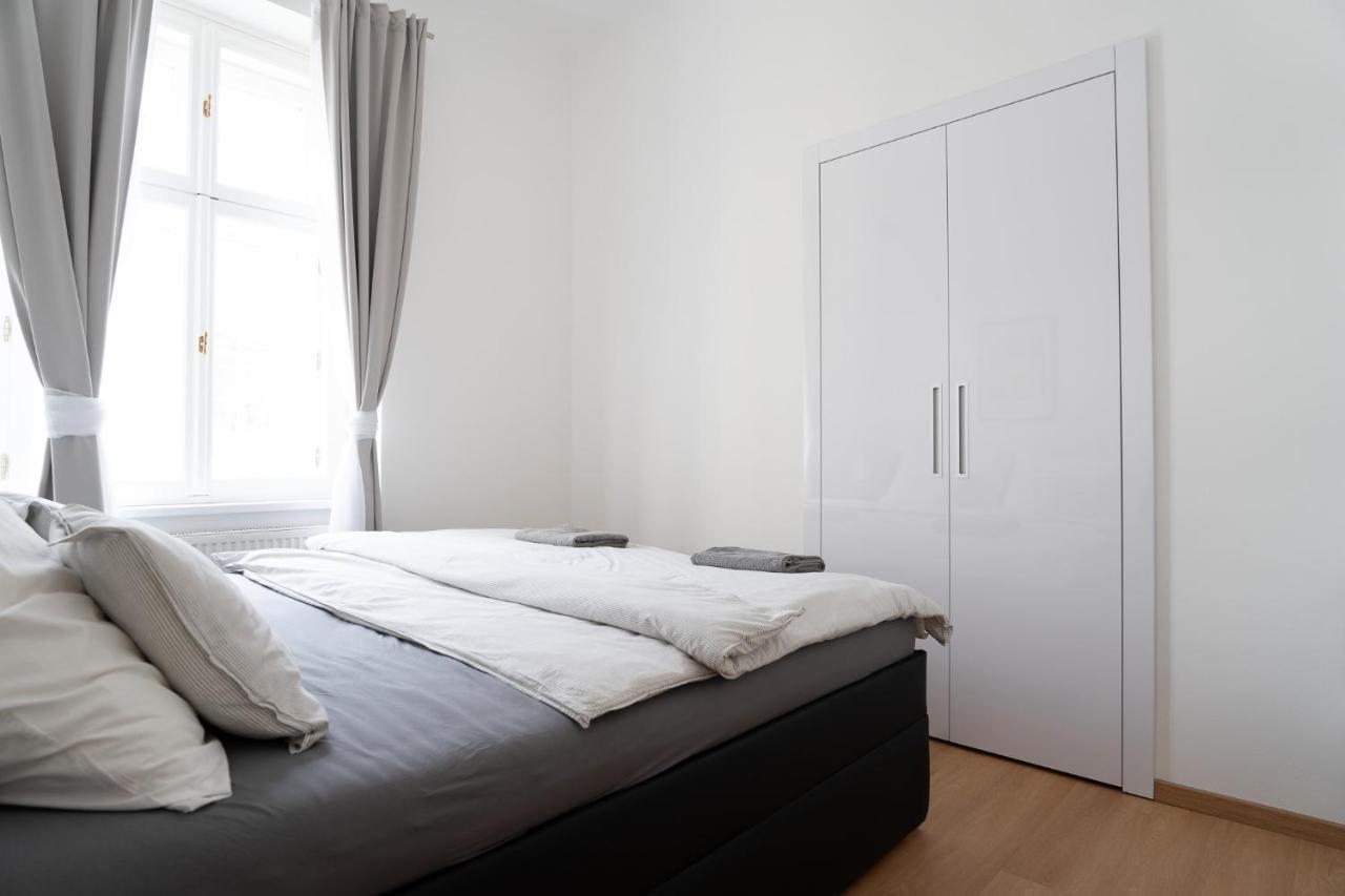 The Dante Prague - Family And Friends Apartments Экстерьер фото