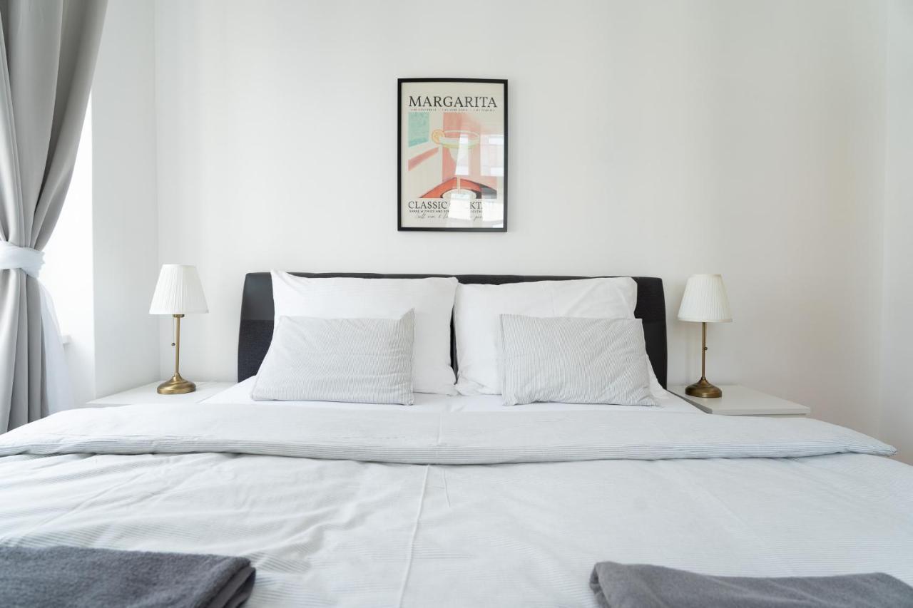 The Dante Prague - Family And Friends Apartments Экстерьер фото