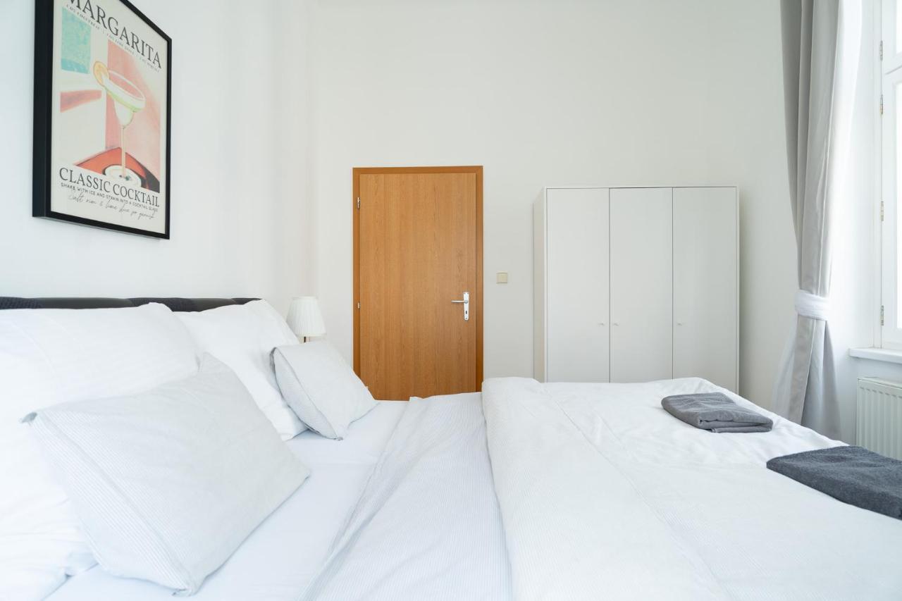 The Dante Prague - Family And Friends Apartments Экстерьер фото