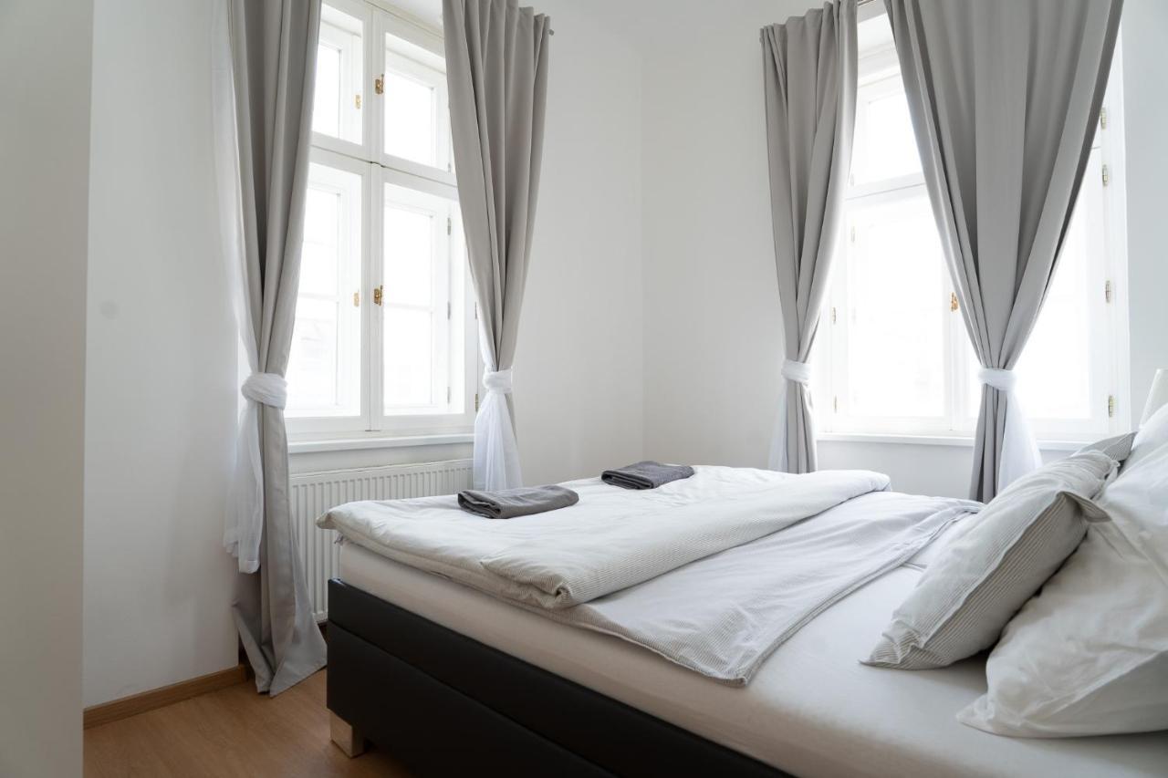 The Dante Prague - Family And Friends Apartments Экстерьер фото