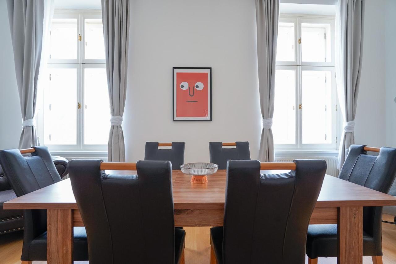 The Dante Prague - Family And Friends Apartments Экстерьер фото