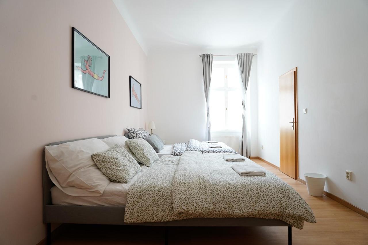 The Dante Prague - Family And Friends Apartments Экстерьер фото