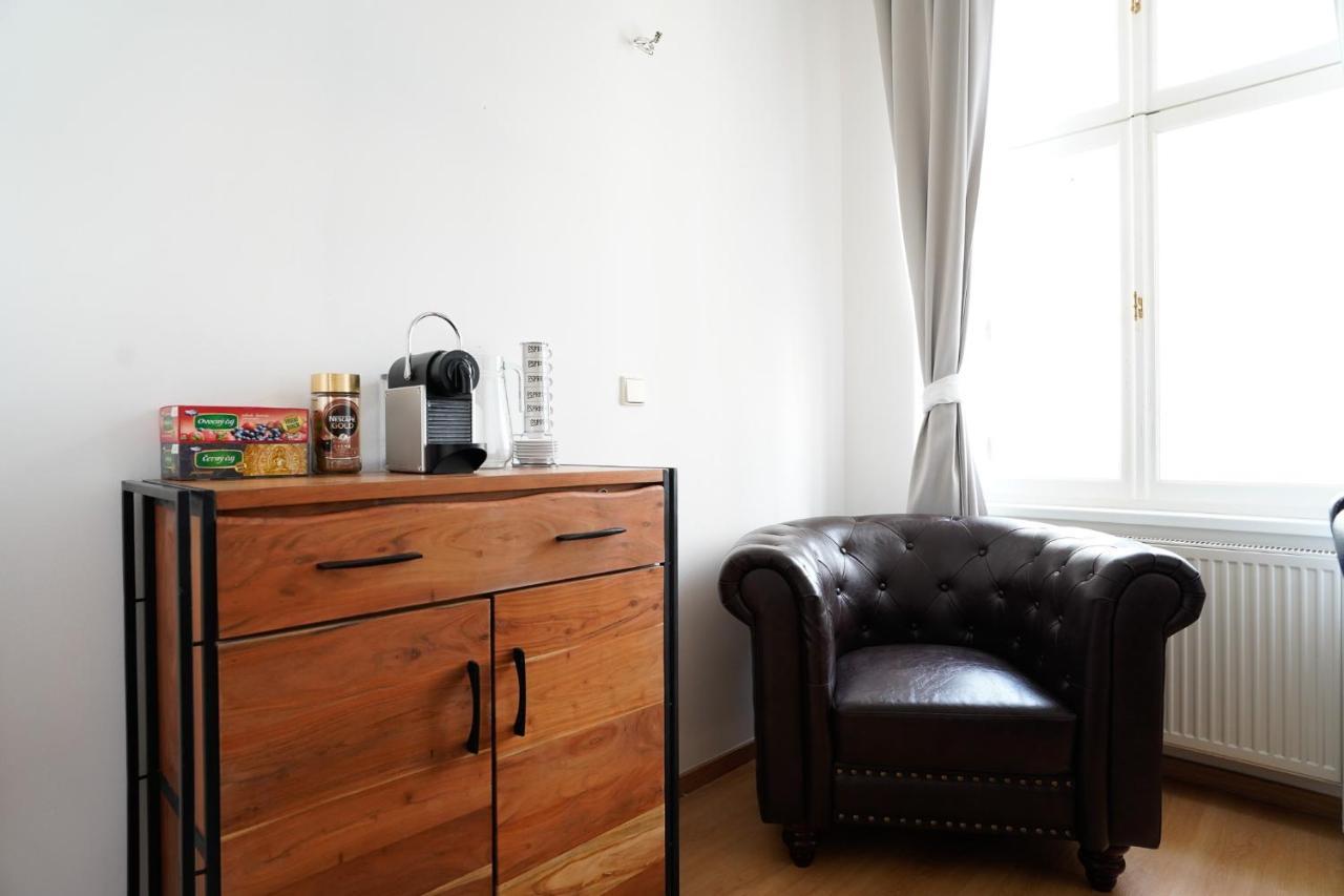 The Dante Prague - Family And Friends Apartments Экстерьер фото